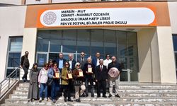 Mersin'de arazilerini bağışlayan ailenin adı okula verildi