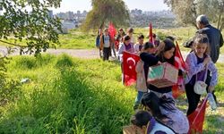 Mersin'de çocuklar doğaya kuş yuvaları bıraktı