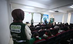 Muş'ta Yeşilay Haftası'nda yaklaşık 12 bin kişi bağımlılığa karşı bilinçlendirildi