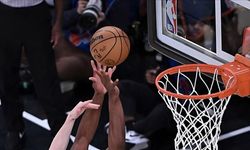 NBA'de Spurs, Bucks'ı yenerek üst üste 8. galibiyetini aldı