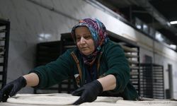 Niğdeli kadınlar, modern ekmek tesisinde üretime katılarak hayata tutundu