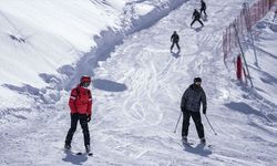 Palandöken'de kar kalınlığı 3 metreye yaklaştı