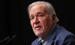 Tarihçi yazar İlber Ortaylı yoğun bakımda tedavi görüyor