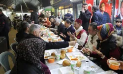 Uzun Çarşı’da Gönül Sofrası Kuruldu