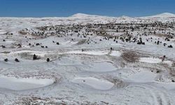 Toroslar 'da obruklar karla doldu