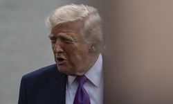 Trump: (İran) Onlar da anlaşma yapmak istiyor, bugün muhtemelen telefonla görüşeceğiz