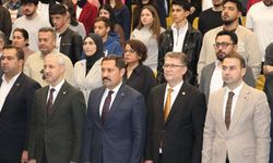 Türk Dil Kurumu Başkanı Mert, Hatay'da üniversite öğrencileriyle buluştu