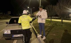 Uygulama noktasında 'dur' ihtarına uymadı, yakalanınca 'araçlar vardı yanaşamadım' dedi