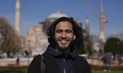 Yıllarca dinleri araştırdıktan sonra Müslüman olan Meksikalı Roberto, İslam'ın 'kalbe huzur getirdiğini' söyledi