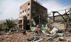 AA ekibi, dün ABD ve İsrail'in hedef aldığı Tahran'daki Şehit Beheşti Üniversitesi'ndeki yıkımı görüntüledi