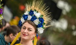 Adana'da 14. Uluslararası Portakal Çiçeği Karnavalı sürüyor