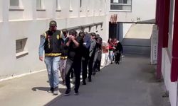 Adana'da fuhuş baskını: 12 tutuklama, 9 kadın kurtarıldı