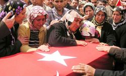 Adana'da şehit annesinin dramı: 'Can verdim, evimde oturamıyorum'