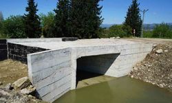 Andırın'da 5 mahalleye ulaşım sağlayan köprü menfezde sona gelindi