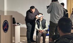 Antalya'da engelliler sanal gerçeklik gözlüğüyle Aspendos Antik Tiyatrosu'nu gezdi