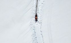 Bayburt'un yüksek kesimlerinde karla mücadele çalışmaları devam ediyor