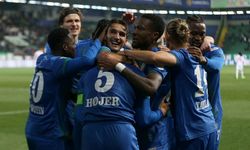 Çaykur Rizespor 3 puanı 4 golle aldı