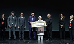 Cumhurbaşkanı Erdoğan, 'Bir Adam Yaratmak' filminin galasına katıldı