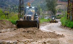 Defne Belediyesi’nden Sağanak Yağışa Anında Ve Kesintisiz Müdahale