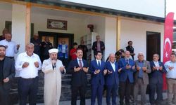 Depremin ardından inşa edilen 126'ncı cami ibadete açıldı