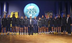 Fenerbahçe Opet Kadın Basketbol Takımı, Avrupa Ligi'nde üçüncü şampiyonluk peşinde
