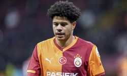 Galatasaray'ın Brezilyalı futbolcusu Gabriel Sara, sol ayak bileğinden sakatlandı
