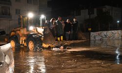 GÜNCELLEME 2 - Osmaniye'de sele kapılan araçtaki 2 kişi yaşamını yitirdi