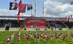 Kumluca'da 23 Nisan Ulusal Egemenlik ve Çocuk Bayramı kutlandı