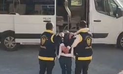 Mersin'de bankada satırla gasp girişiminde bulunan zanlı tutuklandı