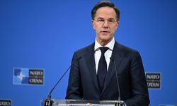 NATO Genel Sekreteri'nden Macaristan'da seçimi kazanan Magyar'la birlikte çalışma mesajı