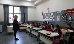 Okullarda nisan boyunca 'Maarifin Kalbinde Çocuk' etkinlikleri yapılacak