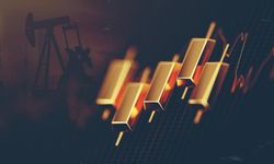 “Altın Ve Petrol Sınırda: Piyasalar Kritik Zirve Öncesi Sessiz Fırtınada”