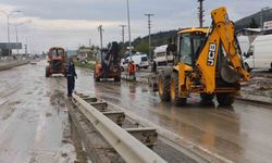 Selle Birlikte Araçların Mahsur Kaldığı Karayolu Ulaşıma Açıldı