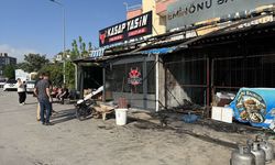 Serik'te iş yerinde çıkan yangın söndürüldü