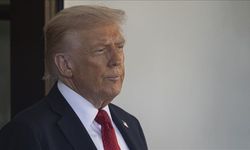 Trump, 'İran'ın yeni rejiminin liderinin ABD'den ateşkes istediğini' savundu