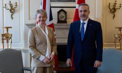 Türkiye ile İngiltere arasında 'Stratejik Ortaklık Çerçeve Belgesi' imzalandı