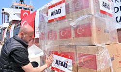 Türkiye'den, Lübnan'da savaş nedeniyle yerinden edilenlere 730 tonluk insani yardım