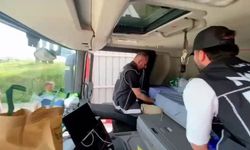 Hatay’da Tırın Gizli Bölmesinden Milyonluk Uyuşturucu Çıktı !