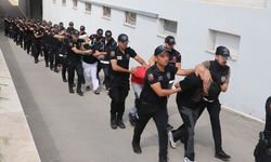 Adana merkezli 3 ilde düzenlenen uyuşturucu operasyonunda 22 zanlı tutuklandı
