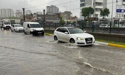 Adana'da sağanak etkili oldu