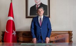 Antalya Valisi Şahin'den 19 Mayıs Atatürk'ü Anma, Gençlik ve Spor Bayramı mesajı