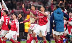 Arsenal, Premier Lig'de şampiyonluğa bir adım daha yaklaştı