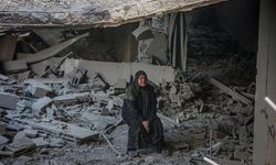 Ateşkese rağmen Gazze'yi vuran İsrail Filistinlileri bir kez daha evsiz bıraktı