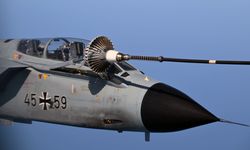 Avrupa'daki jet yakıtı sıkıntısı uçaklarda kullanılan yakıt türünü değiştiriyor