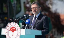 Bakan Yumaklı: DSİ bünyesinde iş makinesi ve ekipman sayımız 5 bin 776'ya ulaştı