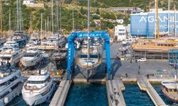 BOA Yachts süperyatı BOA KINGDOM'u sularla buluşturdu