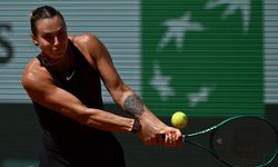 Dünya 1 numarası Sabalenka, Fransa Açık'ta dördüncü turda