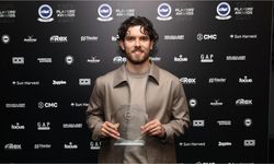 Ferdi Kadıoğlu, Brighton'da sezonun oyuncusu seçildi