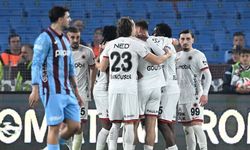 Gençlerbirliği, Trabzonspor'u deplasmanda yenerek ligde kaldı
