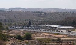 Haaretz: İsrail, 7 Ekim sonrası ilk kez Kızılhaç'a Filistinlilerin tutulduğu cezaevlerini ziyaret izni verecek